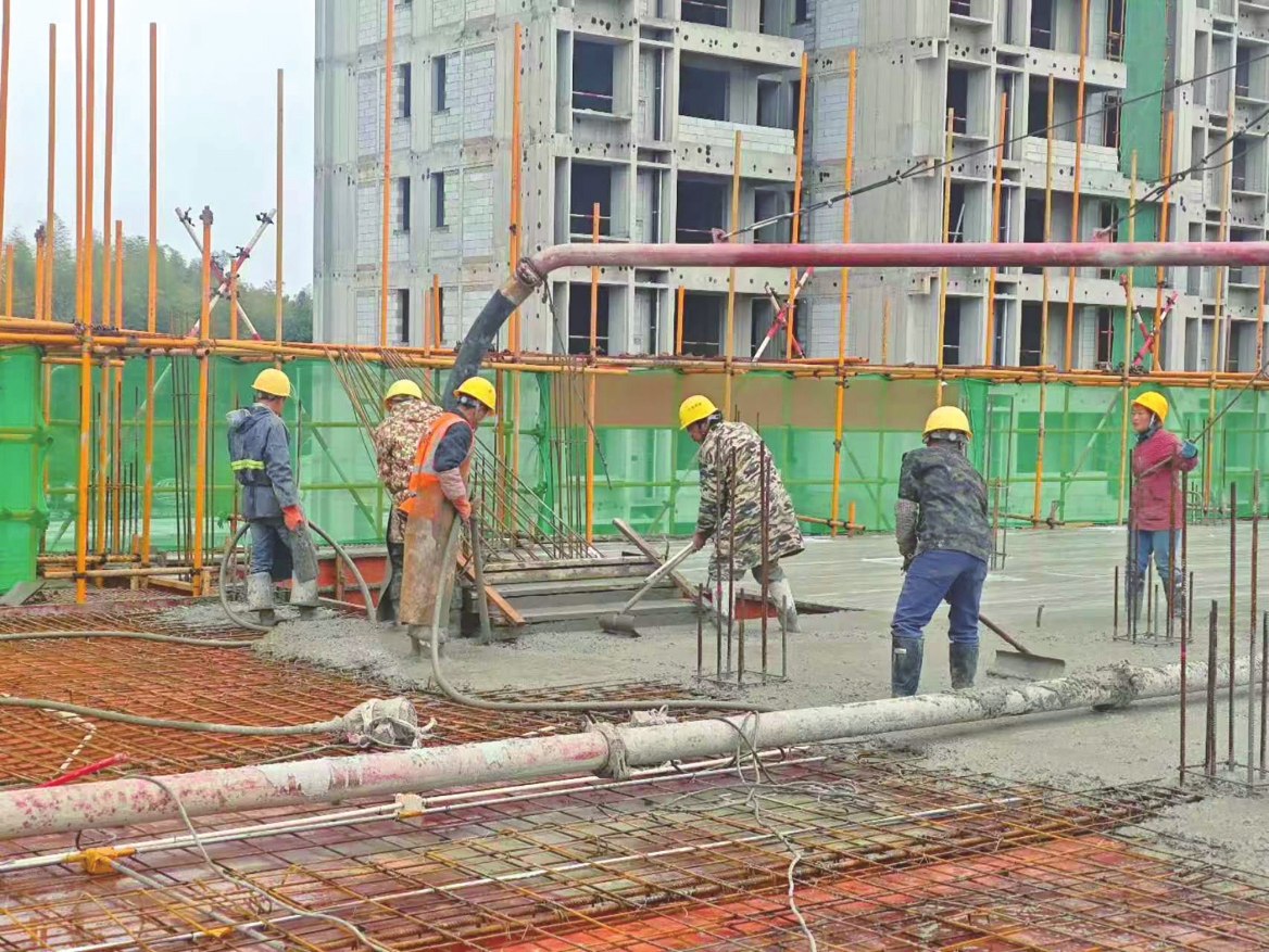 ��������������ʩ���ֳ�