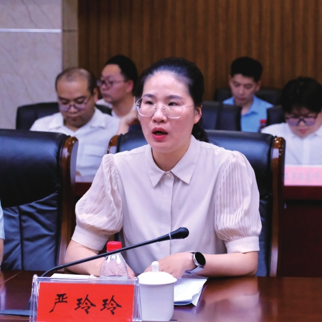 益阳市农业科学院 严玲玲