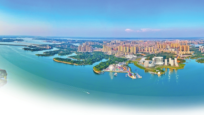 浩江湖全景。