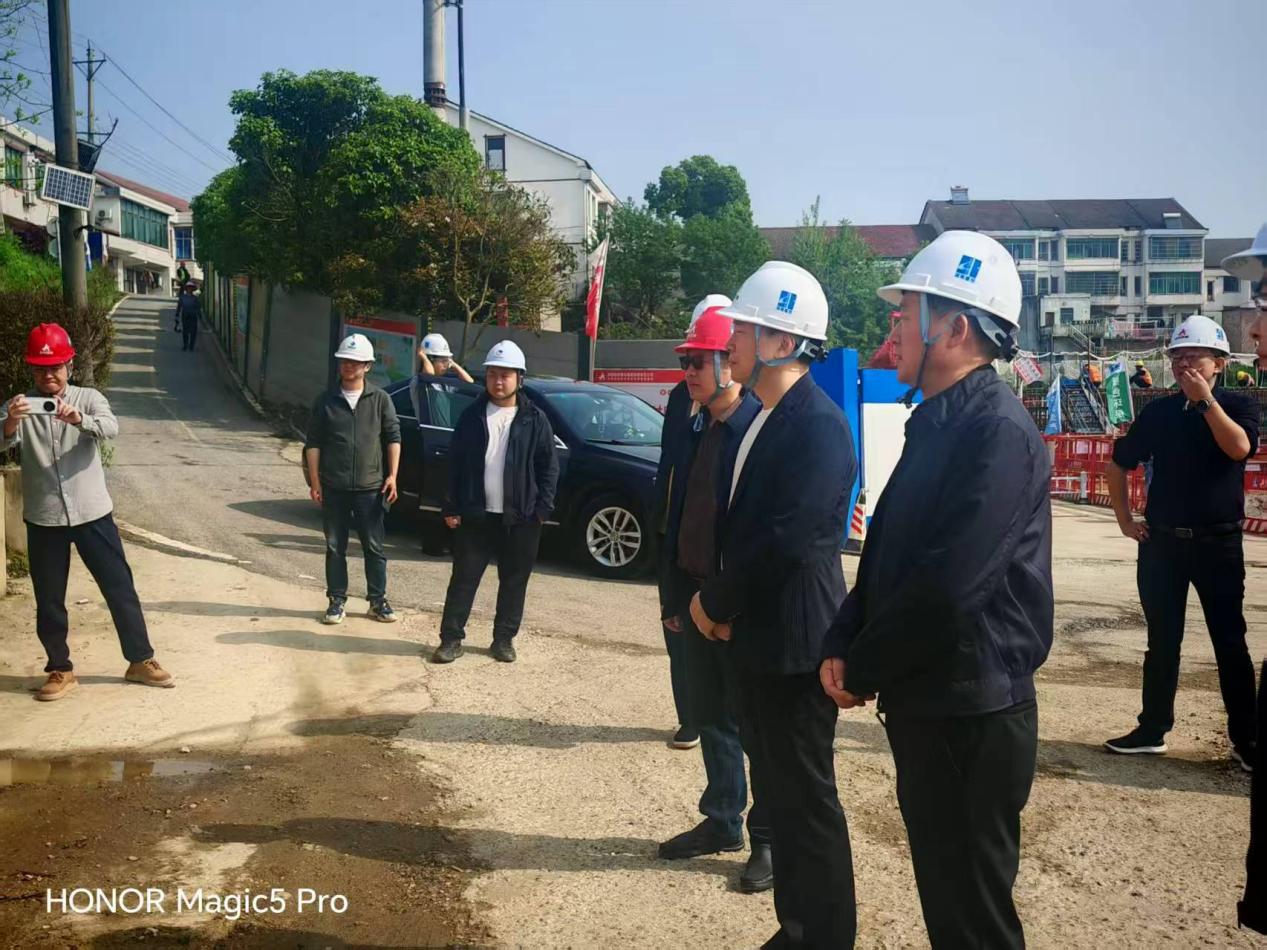 ���˴�ί�ḱ���γ�ΰ־����������ʺ���������Ŀ