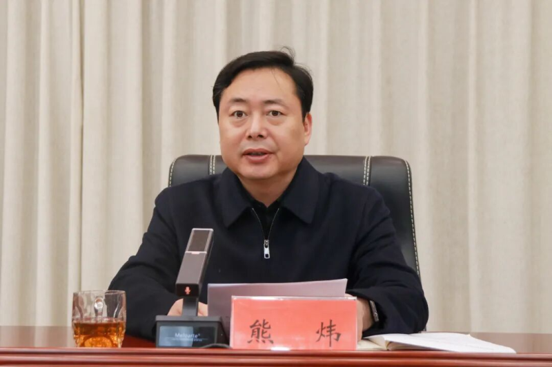 �¾��ڴ���ѧϰȫ�����ᾫ�������ǿ�� ��ץ���� ���ؽ�ȡ ����������д��ʱ���߱�׼�� ��ɽ��ޱ䡱 �������&nbsp; �˱������Ѻ�������ϯ